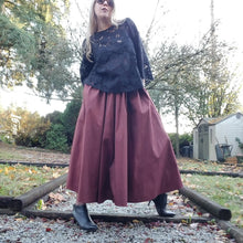 Load image into Gallery viewer, A narrow finished waistband featuring a fully gathered skirt that graces ankle length make this a fabulous skirt for the everyday. Some hidden pockets in the side seams a chunky style coil zipper in the back give this an original finish. A nice lightweight + airy feel skirt.
