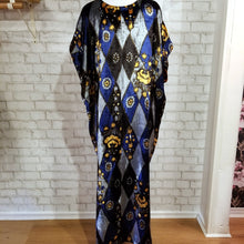 Load image into Gallery viewer, This luxurious kaftan is truly a one of a kind you will feel completely enamored in. Handcrafted using a bold diamond &amp; floral printed vintage velvet fabric is simply all you&#39;ll enjoy feeling, head to toe. Featuring a scoop neckline with an extended shoulder, loose fitting sleeve bands, double slide slits for ease of movement and front patch pockets. Giving all the old school vintage romantic feels, this subtle beauty will turn heads when she enters the room!
