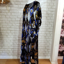 Load image into Gallery viewer, This luxurious kaftan is truly a one of a kind you will feel completely enamored in. Handcrafted using a bold diamond &amp; floral printed vintage velvet fabric is simply all you&#39;ll enjoy feeling, head to toe. Featuring a scoop neckline with an extended shoulder, loose fitting sleeve bands, double slide slits for ease of movement and front patch pockets. Giving all the old school vintage romantic feels, this subtle beauty will turn heads when she enters the room!
