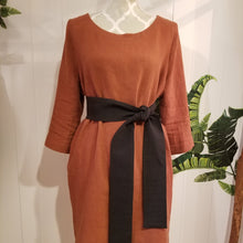 Load image into Gallery viewer, The perfectly simple linen belt for everyday! Featuring 3 options to choose from, because we all love options. This belt is the perfect addition to wrap around anything in your wardrobe. Create a slimming silhouette today with this great piece!
