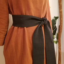 Load image into Gallery viewer, The perfectly simple linen belt for everyday! Featuring 3 options to choose from, because we all love options. This belt is the perfect addition to wrap around anything in your wardrobe. Create a slimming silhouette today with this great piece!
