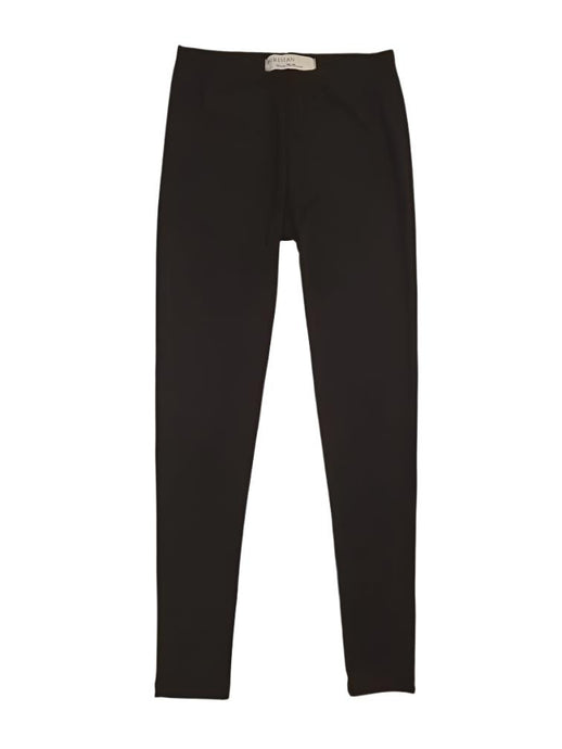 These classic leggings can be worn on their own or layered with all your wardrobe favorites. Made in a luscious organic bamboo knit, these have a great medium to high rise fit with an elasticized waist & reach ankle length. Made for everyday wear, layer these up whether your working from home, working out or on the go + wear these with everything from your favorite flats to your fall boots!